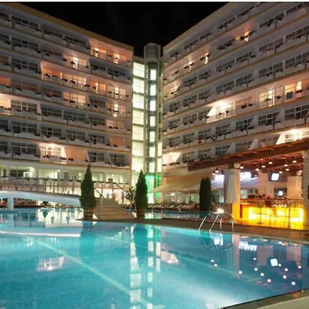 Menada In Oasis Sunny Beach