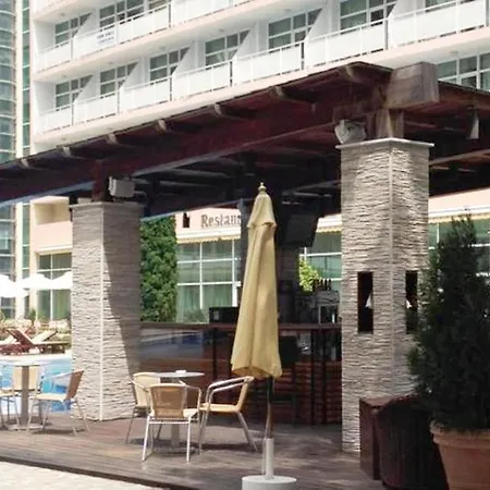 Menada In Oasis Sunny Beach